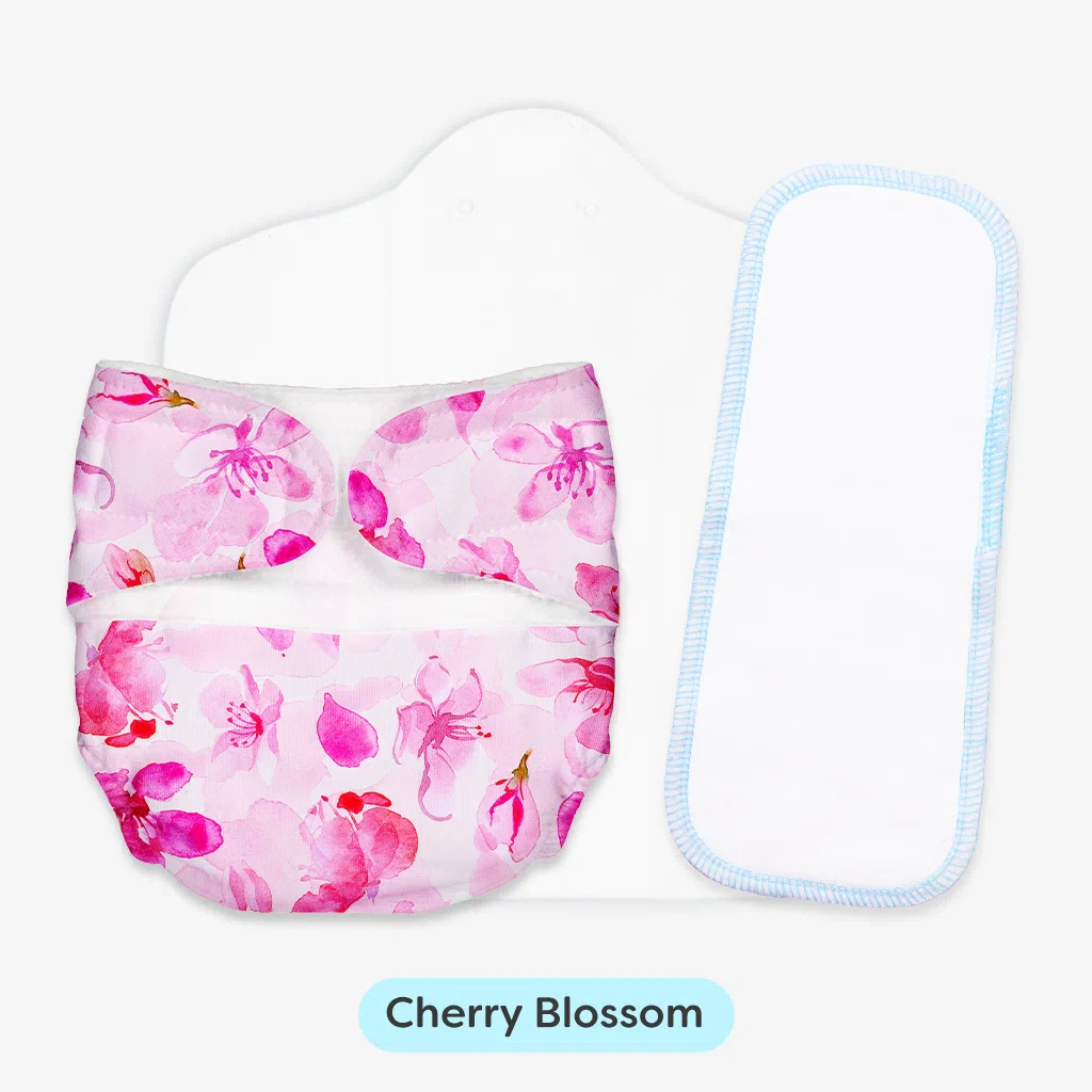 Newborn UNO Cloth Diaper Combo with DryFeel Pad - Image 10