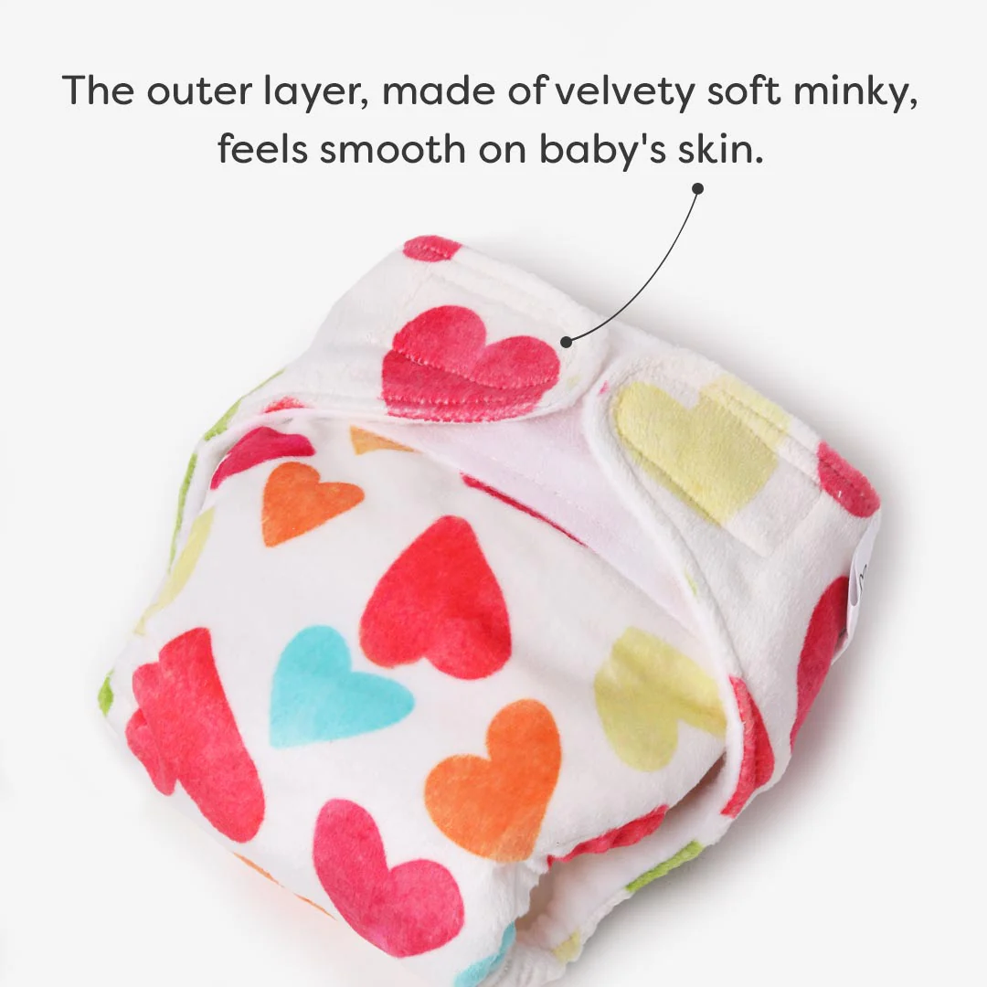 Newborn UNO Diaper Gift Set – Baby Hearts - Image 4