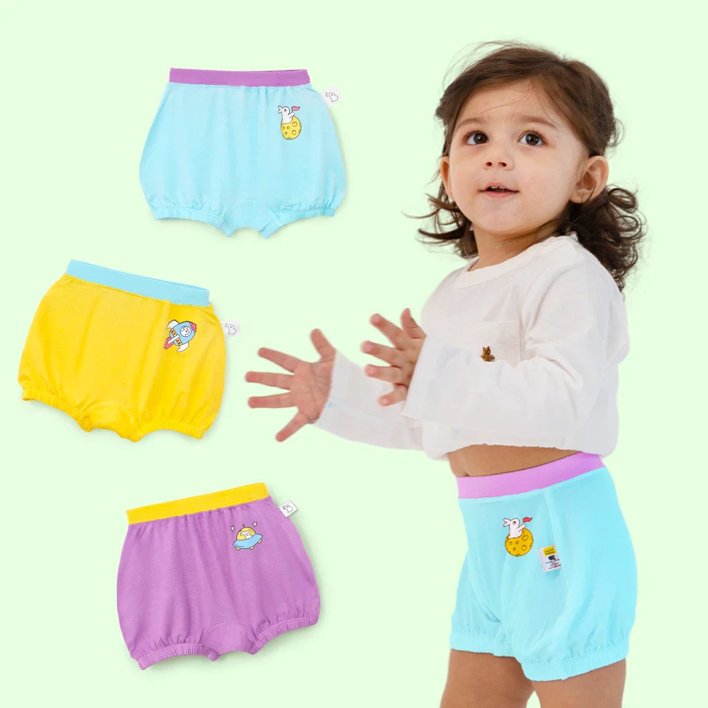Pack of 3 Baby Bloomers - Bummy's Galaxy - Image 3